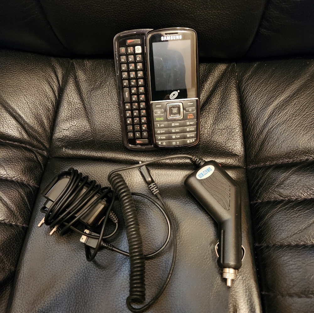 Samsung slider cell phone new
